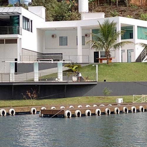 Casa para Alugar na Beira do Lago de Furnas