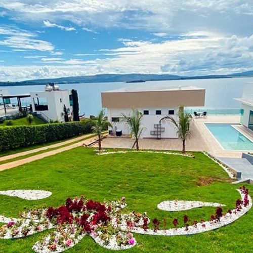 Casa Super Luxo 2 no Condomnio Brisas do Lago