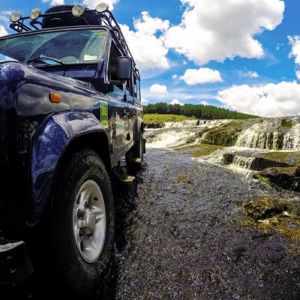 Passeio Off Road de 4x4 no entorno do Mar de Minas